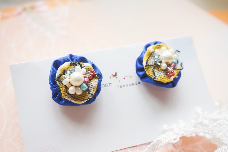 Handmade Earrings, Embroidery Earrings, Cotton  - ต่างหู - ผ้าฝ้าย/ผ้าลินิน สีน้ำเงิน