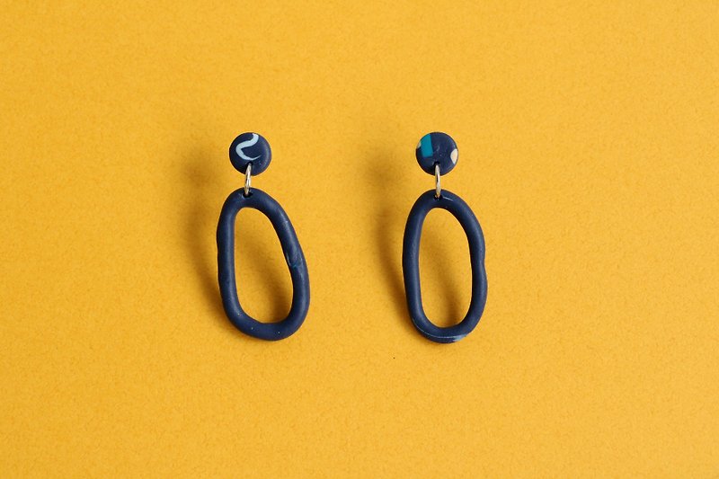 Hsin Hsiu Yao幾何耳環-藍色幾何圈圈 - 耳環/耳夾 - 純銀 藍色
