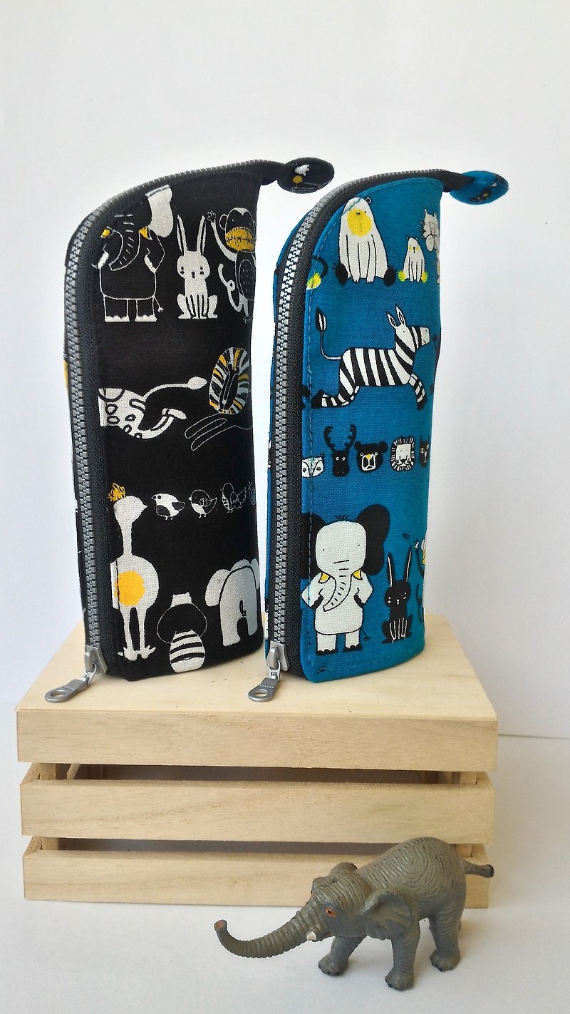 Animal Carnival Upright Pencil Case-Exchange Gifts on Graduate Day - Pencil Cases - Cotton & Hemp 