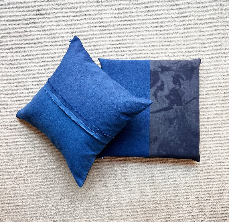 L-Zabuton Cushion Indigo and Logwood natural dyed linen, 45cm / 17.7in - หมอน - ผ้าฝ้าย/ผ้าลินิน สีน้ำเงิน