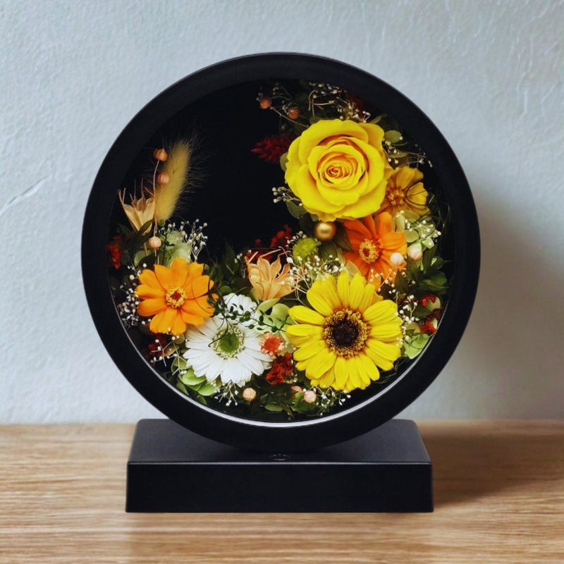 Oborozuki永生花月圓花燈 - 承和色 - 燈具/燈飾 - 植物．花 黃色