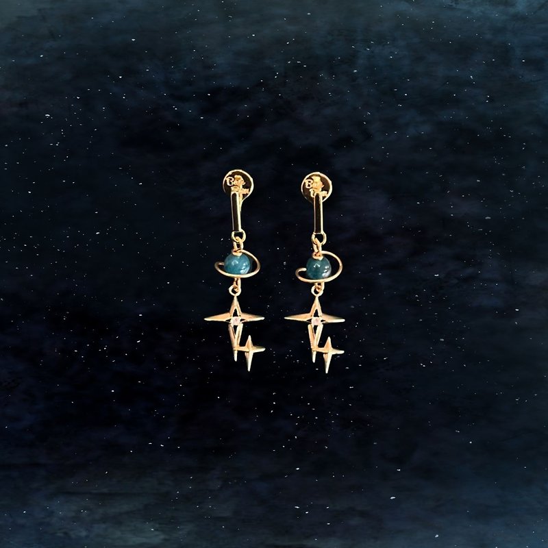 Stellar Cruciform | Star Cross - Earrings & Clip-ons - Other Materials Gold