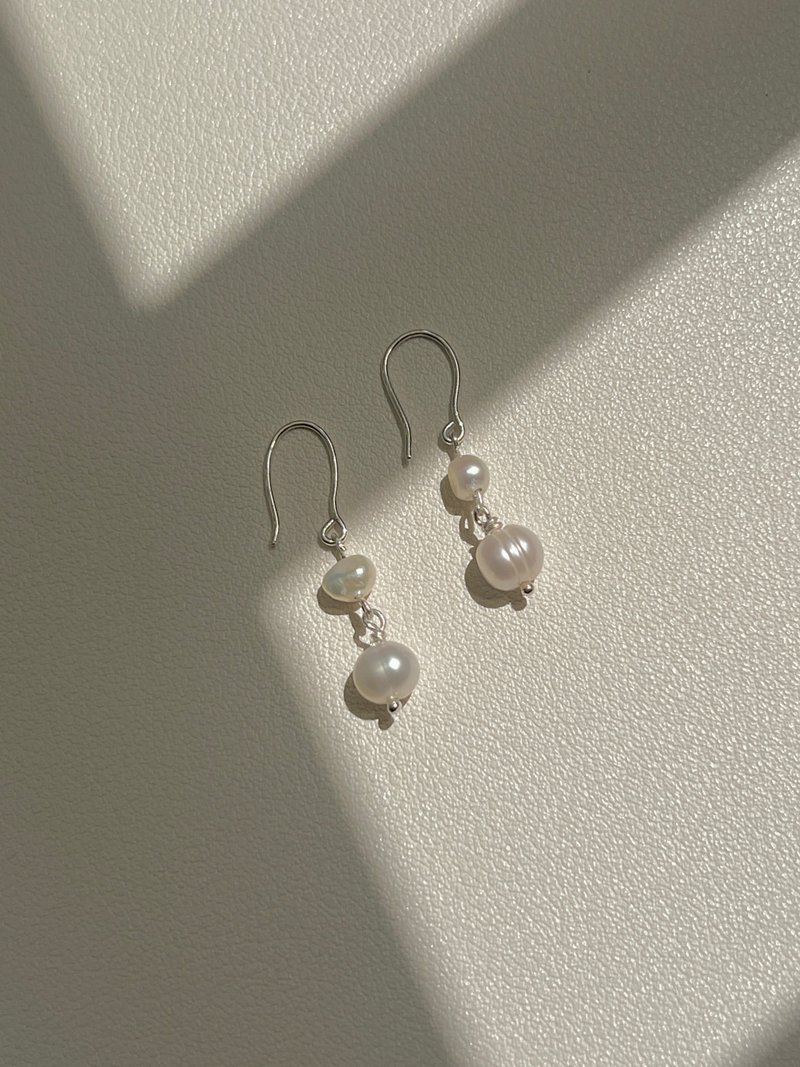 Pearl double spell - Earrings & Clip-ons - Pearl White