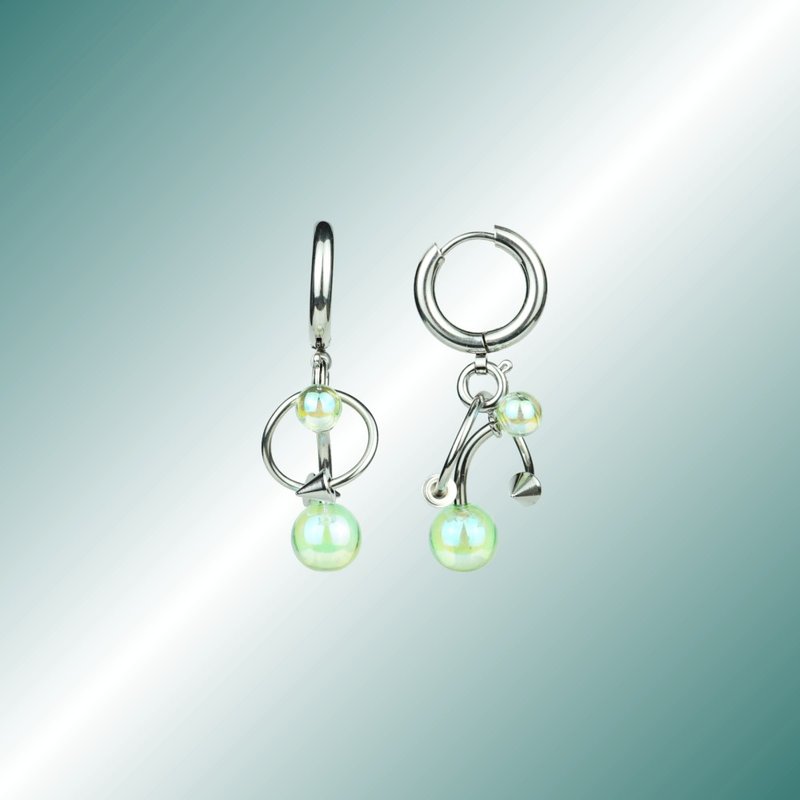 PIERCING Piercing Series Laser Light Green Round Bead Pendant Earrings - Earrings & Clip-ons - Stainless Steel Green