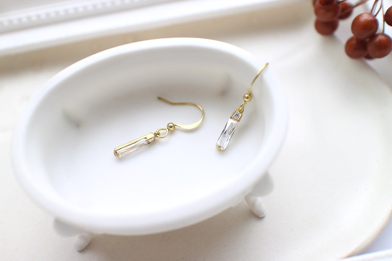 Graceful-zircon brass earrings - Earrings & Clip-ons - Copper & Brass Gold