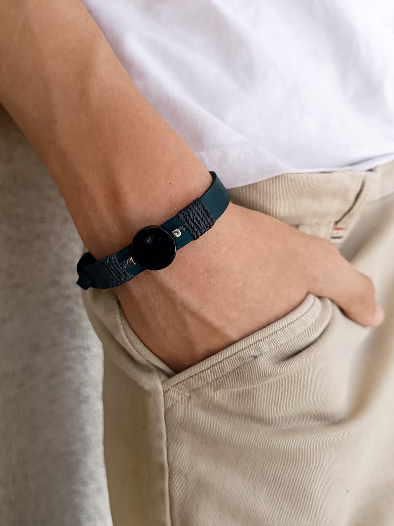 Minimalist Black Agate Cuff Bracelet, Graduation/Anniversary Gift Idea for Men - 手鍊/手環 - 真皮 藍色