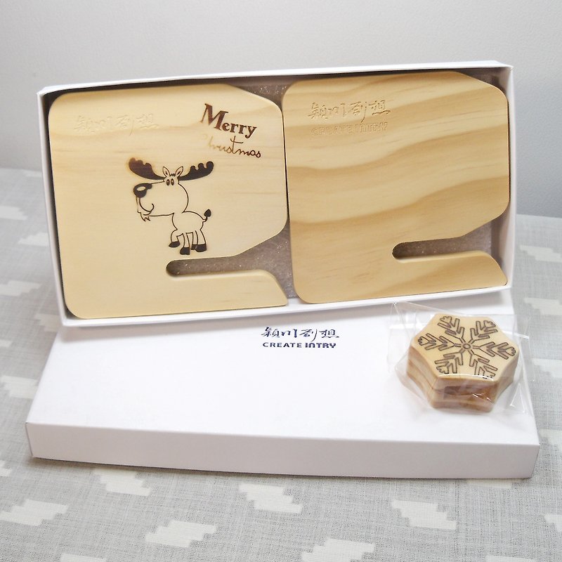 Cute Christmas Reindeer Mobile Phone Holder Snowflake Shape Set Clip Gift Exchange Custom Name - Wood, Bamboo & Paper - Wood 