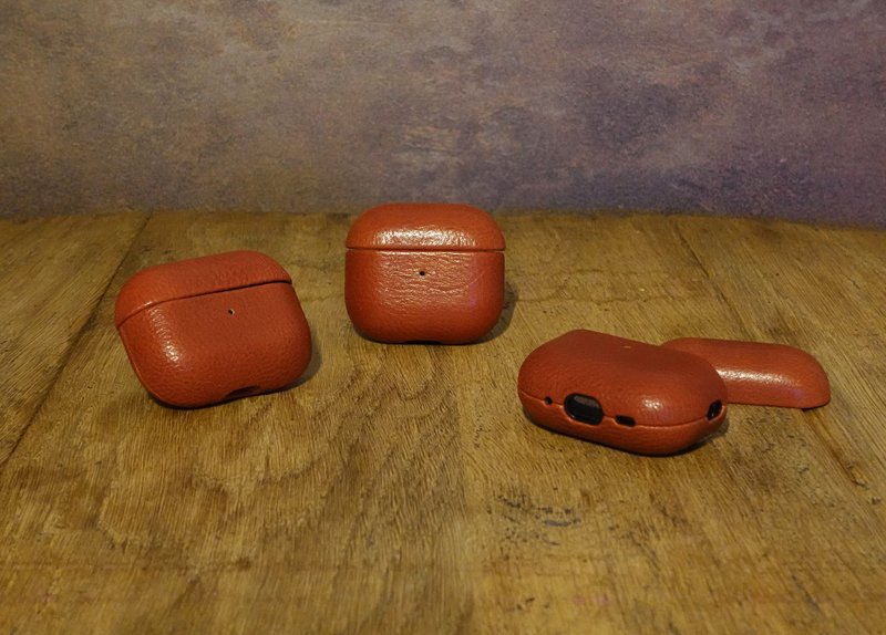 Airpods 3/Pro/Pro2 真皮保護殼 可客製化燙金名字 - AirPods/耳機保護套 - 真皮 紅色