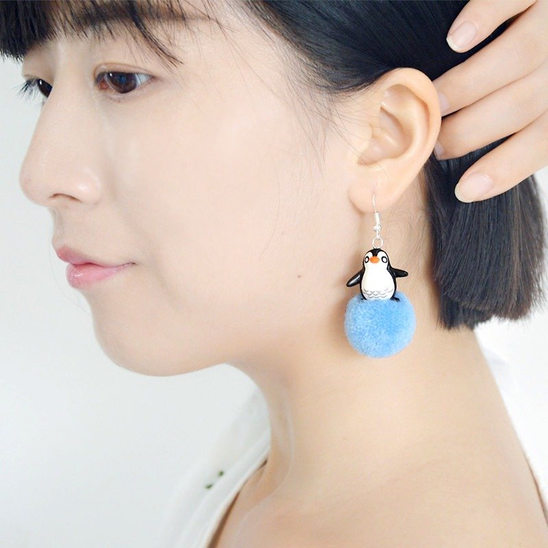 Adorable little Penguin Cute fun asymmetrical earrings ear clip - Earrings & Clip-ons - Plastic Blue