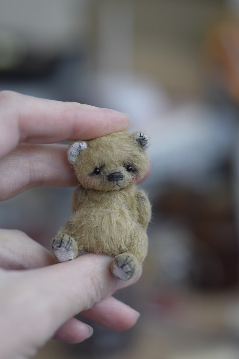 Tiny teddy bear - 公仔/玩偶 - 其他材質 卡其色