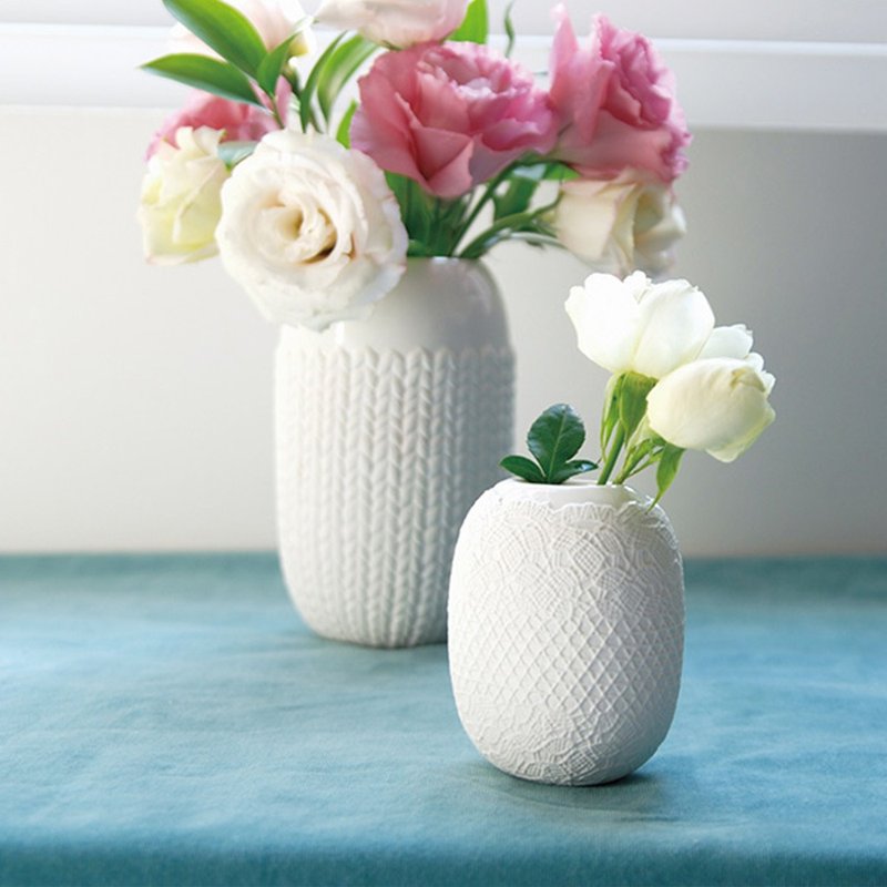 #絕版清倉 日本KINTO COUTURE 蕾絲瓶 / 共2款 - 花瓶/花器 - 瓷 白色