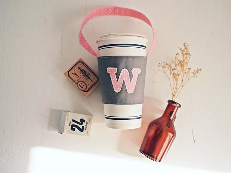 hairmo專屬字母手提飲料環保袋(手搖杯/咖啡杯/隨行杯) - 杯袋/飲料提袋 - 棉．麻 粉紅色