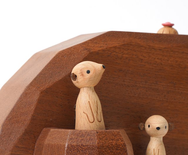 ミーアキャットの洞窟】ログリズムオルゴール かわいい動物ギフト