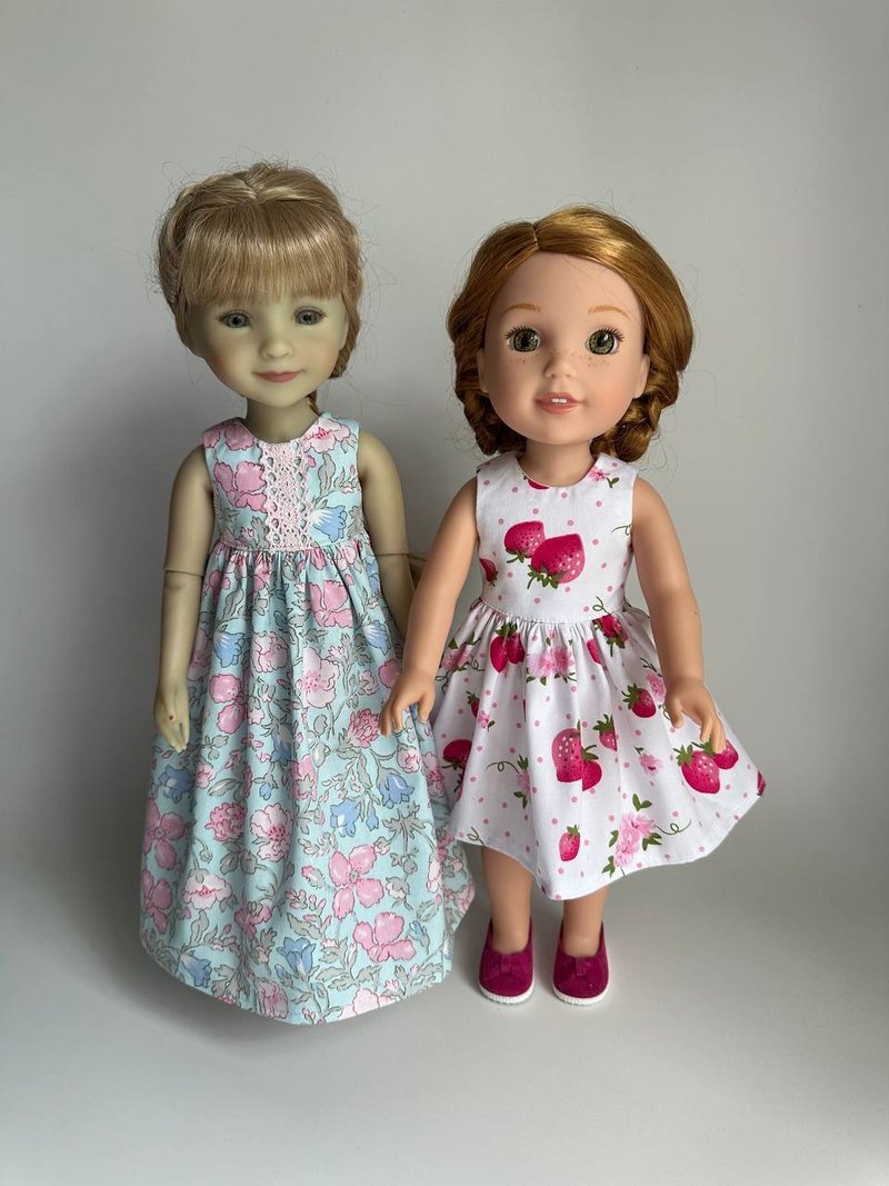 PDF sewing pattern for Ruby Red Fashion Friends dolls. - 手工藝教學/工具書 - 其他材質 