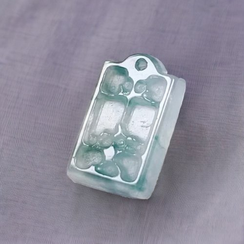 瓔珞珠寶盒 E.L.Jewelry Box 【願‧平安】冰種飄藍花翡翠平安牌項鍊 | 天然緬甸玉翡翠A貨