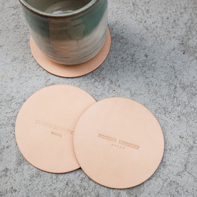 [] Words of Kyrgyzstan .co coasters / circular / limited edition hand-made / leather / vegetable tanned leather / colors / 3 into the printable name - ที่รองแก้ว - หนังแท้ หลากหลายสี