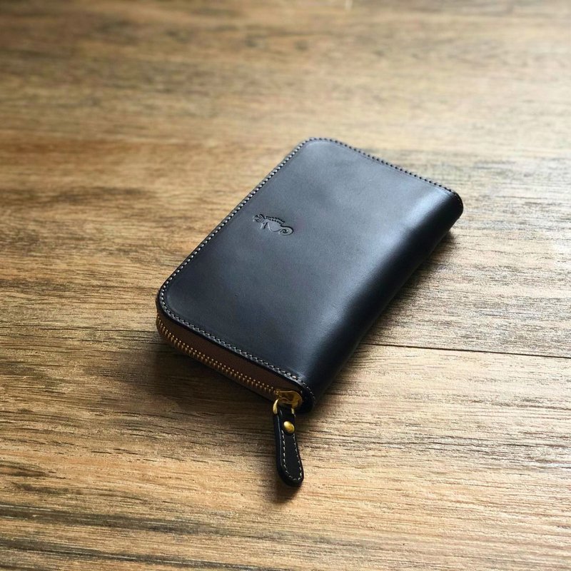 【Takumicsタクミクス】Zipper Wallet Italian Vegetable-Tanned Leather - Wallets - Genuine Leather Black