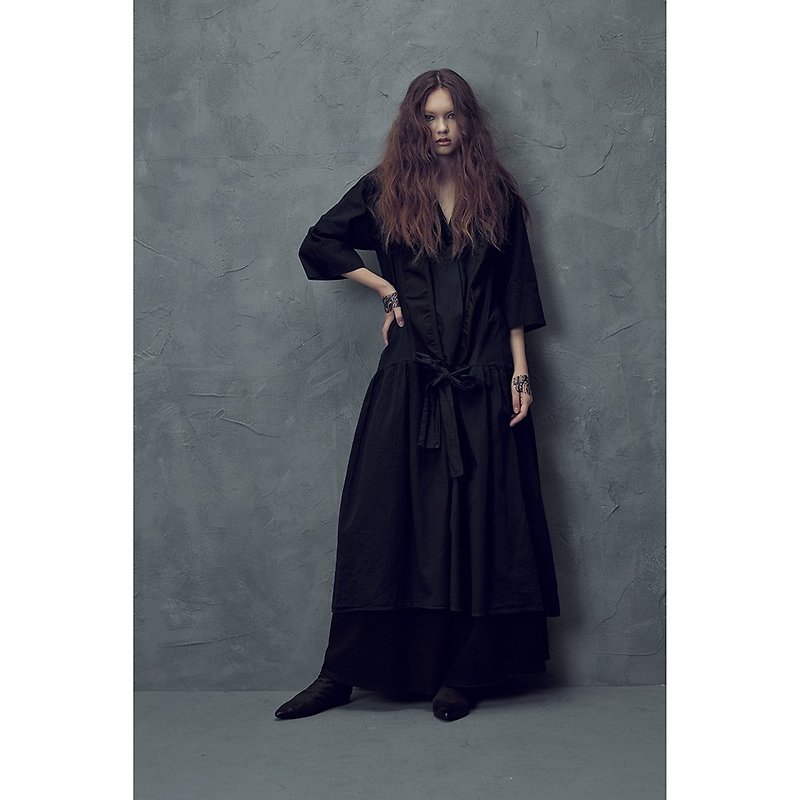 1802C0215V領洋裝 - 洋裝/連身裙 - 棉．麻 黑色