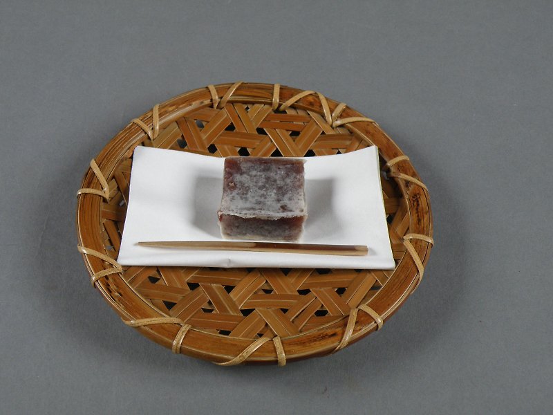 Iron wire knitting smoked bamboo small plate tray - ที่รองแก้ว - ไม้ไผ่ สีนำ้ตาล