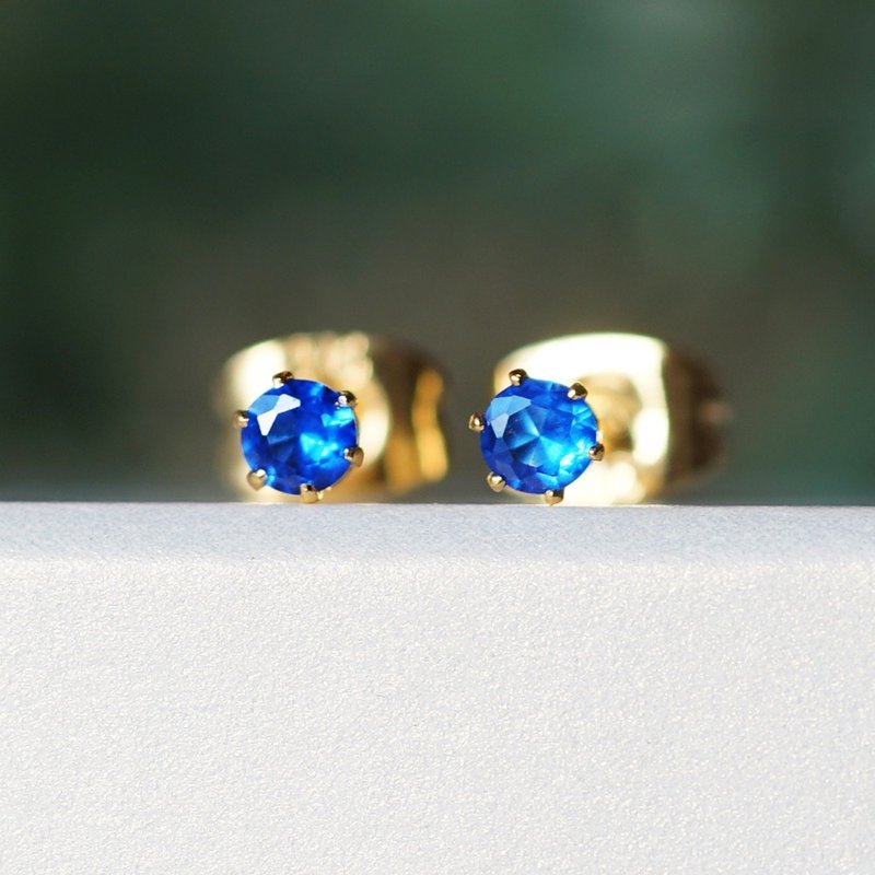 3mm surgical stainless steel stud Stainless Steel with synthetic blue spinel, noble blue - ต่างหู - เครื่องเพชรพลอย สีน้ำเงิน