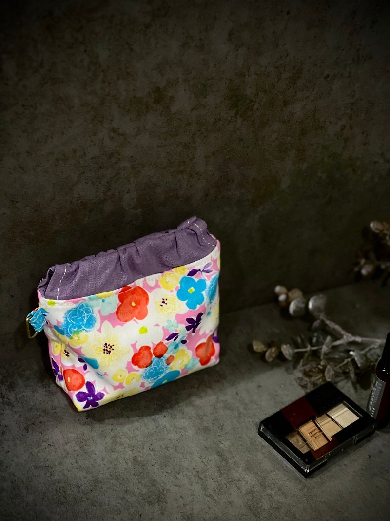 Shrapnel Mouth Gold Cosmetic Bag-Colorful - Toiletry Bags & Pouches - Cotton & Hemp Pink