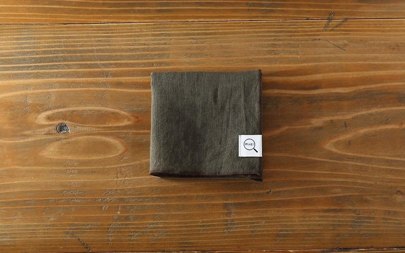 Plant dyeing organic linen handkerchief mill color × tea edge - อื่นๆ - ผ้าฝ้าย/ผ้าลินิน สีเขียว