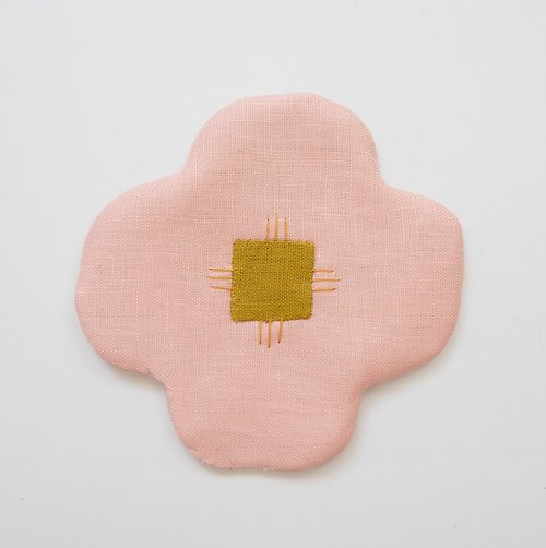 cottoniko Flower lover shaped coaster / Baby Bloom Coaster - Crepe color