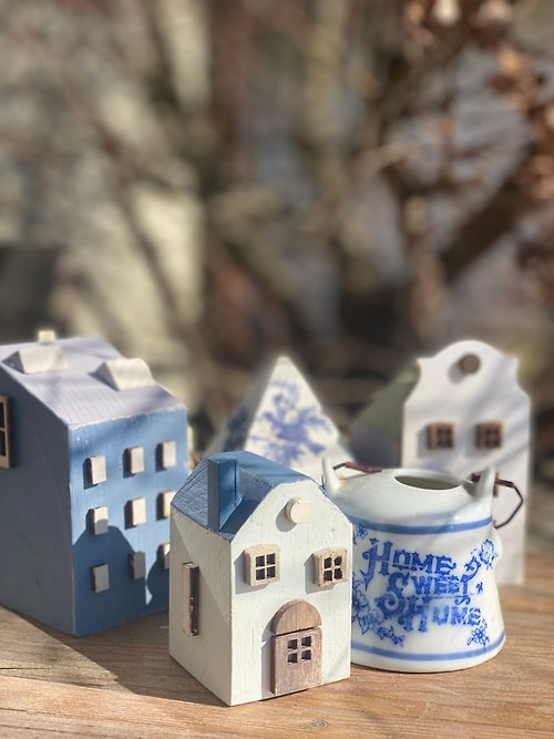Village Story Small Wooden Houses Kids Craft Kit, Provence Set of 9 Tiny House DIY Paint Kit