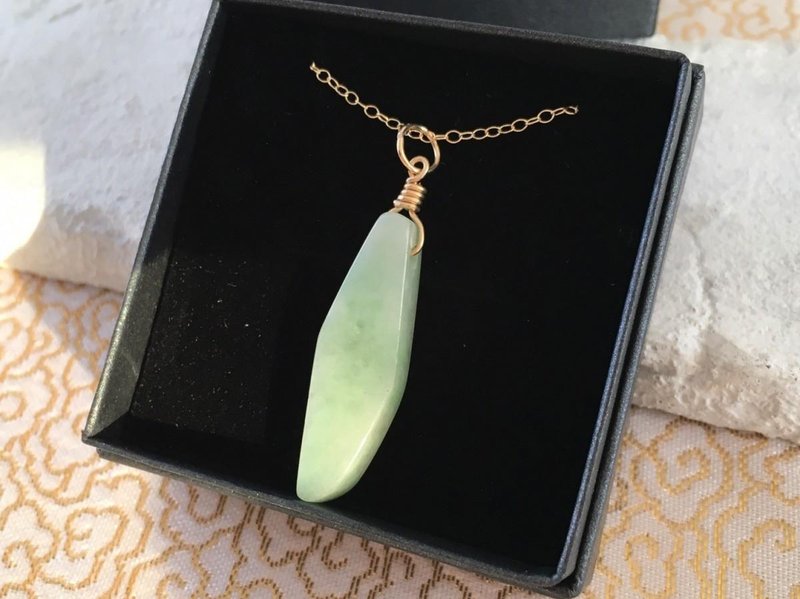ビルマ産天然翡翠◇グリーン◇K14GF Pendant with Chain - 項鍊 - 寶石 