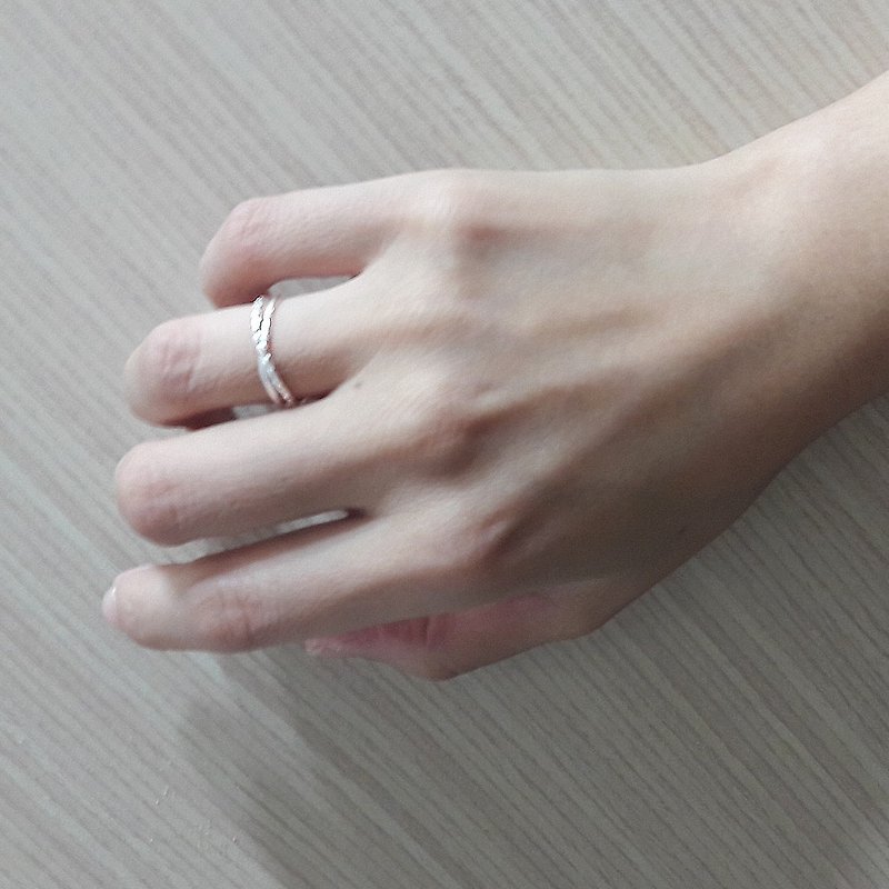 Fine Sweet Roll Silver Ring (Activity Wai) Jewelry Accessories Gift Box Set - แหวนทั่วไป - เงินแท้ สีเงิน