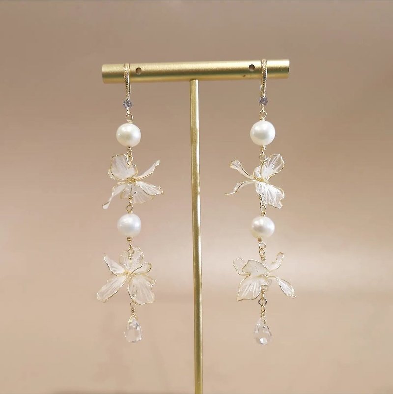 Yibai| Clip-On Earhook| Handmade Wedding Resin Crystal Flower Ornaments - ต่างหู - ซิลิคอน ขาว