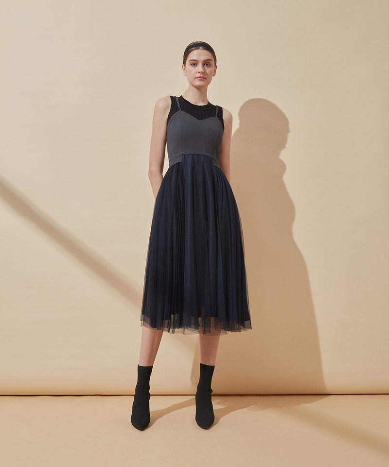 SS21 sling and yarn pleated one-piece dress-Hong Kong original brand Lapeewee - One Piece Dresses - Other Materials Black