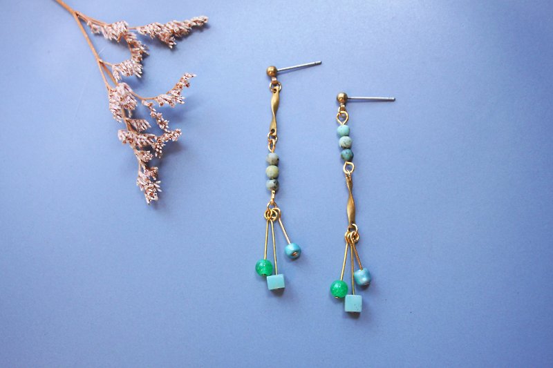 Wind chimes - earring  clip-on earring - Earrings & Clip-ons - Copper & Brass Green