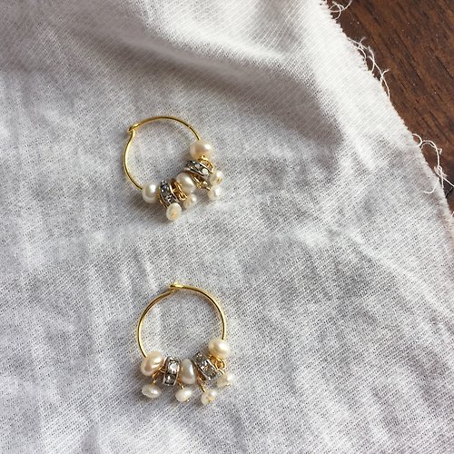 Moreover *孤品* 純粹珠光 | 天然巴洛克珍珠鋯石裝飾純銀鍍24K金耳圈耳環