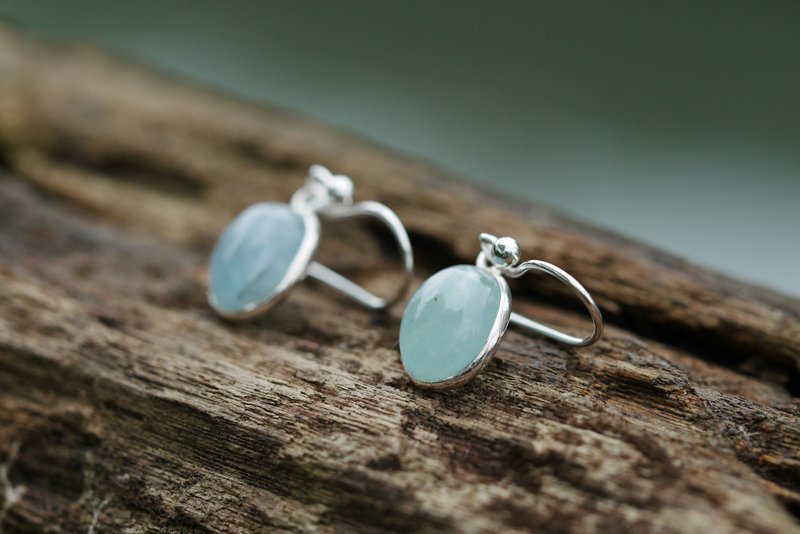 一抹觀音紅。海水藍寶耳環∣禮物 母親節 畢業 - 耳環/耳夾/耳骨夾 - 寶石 藍色