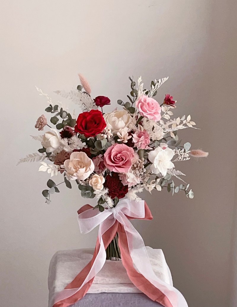 【不凋花乾燥花】白粉紅色不凋玫瑰自然風捧花 - 乾燥花/永生花 - 植物．花 粉紅色