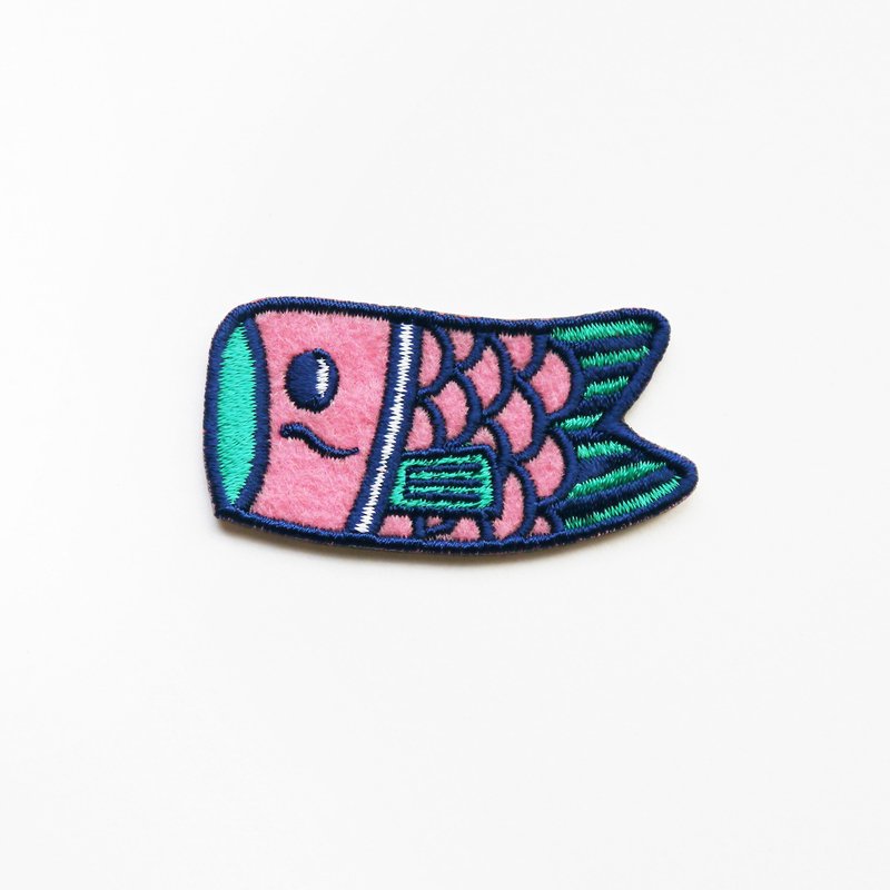 Koinobori Sticker Patch or Pin | Embroidered Patch - เข็มกลัด - งานปัก สึชมพู