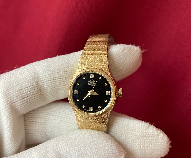 SEIKO Diamond Hour Marker Gold Black Plate Crown Logo Series Handmade Strap  Antique Watch - Shop 1j-studio Women's Watches - Pinkoi