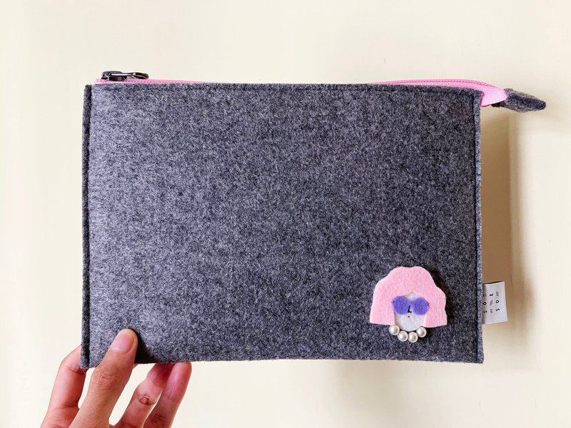 Miss Hairy Collection  iPad Case Suitable for iPad mini - เคสแท็บเล็ต - วัสดุอื่นๆ สีเทา