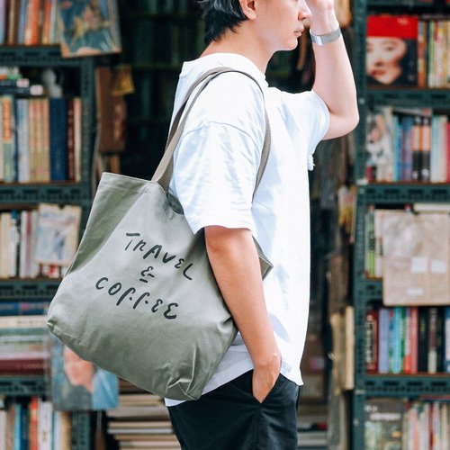 NEW】TRAVEL & COFFEE | MATCHA 抹茶トートバッグ - ショップ WHOSMiNG