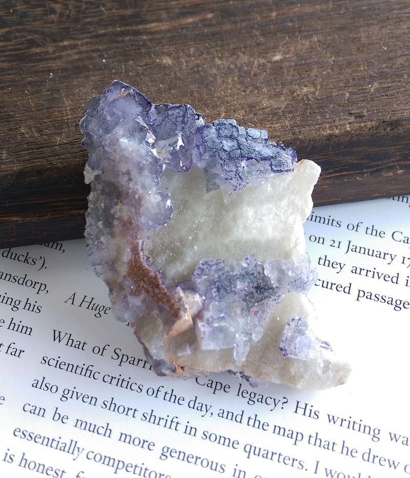 Fluorite 貴州產地 紫邊螢石 天然礦石 原礦 - 擺飾/家飾品 - 其他材質 