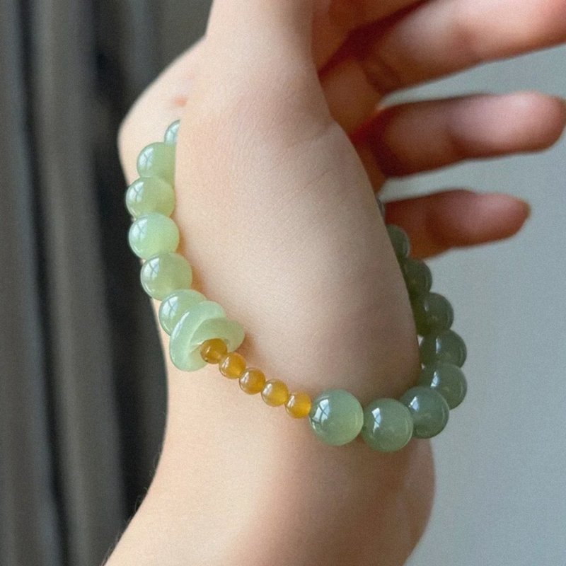 Hetian Jade Interlocking Bracelet Single-circle design of ice-clear water with - สร้อยข้อมือ - หยก สีเขียว