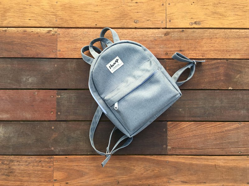 MINI DAY PACK LightGrey - 後背包/背包/書包 - 聚酯纖維 灰色