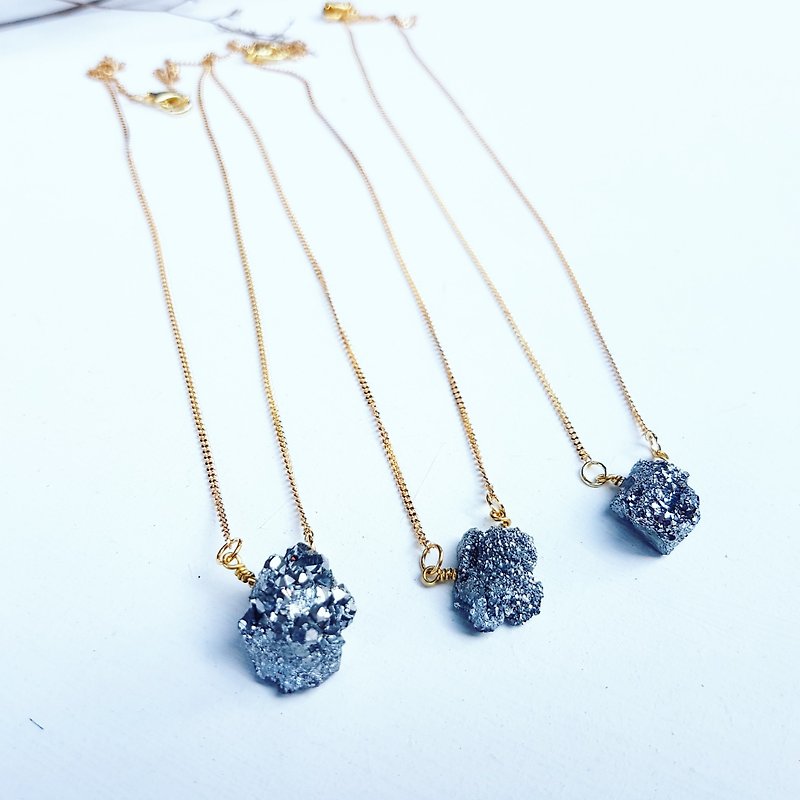 -Star Galaxy Series Only One Mini Polar Silver Quartz Stone Clavicle Short (Neck) - Necklaces - Crystal Silver