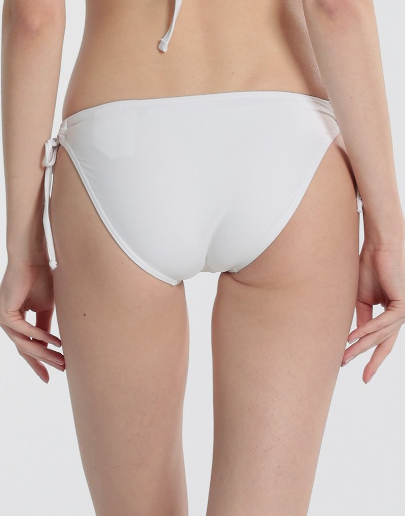 Haolang elegant white bikini bottoms//Bottom - ชุดว่ายน้ำผู้หญิง - เส้นใยสังเคราะห์ ขาว