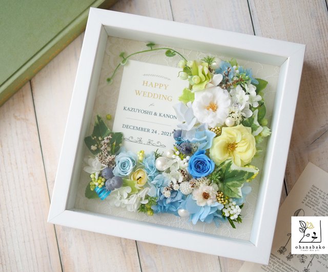 Flower arrangement frame with a message of preserved flowers. - Shop  ohanabako Dried Flowers & Bouquets - Pinkoi