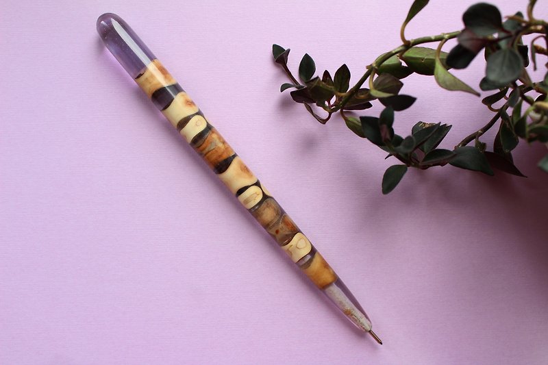 Long driftwood and resin pen. Handmade ball-point pen - Ballpoint & Gel Pens - Wood Purple