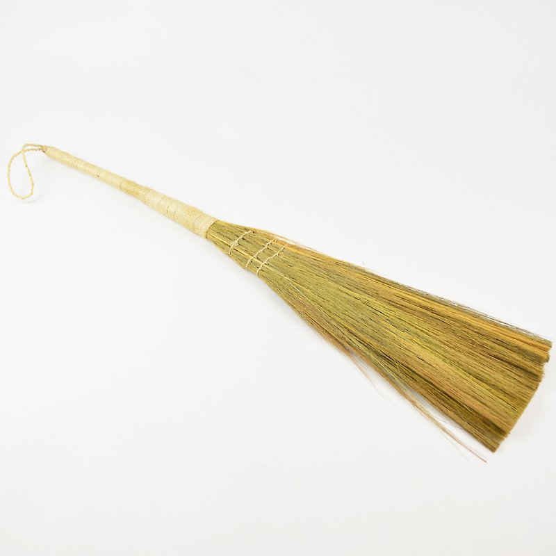 Linen broom - big - fair trade - อื่นๆ - ผ้าฝ้าย/ผ้าลินิน สีทอง