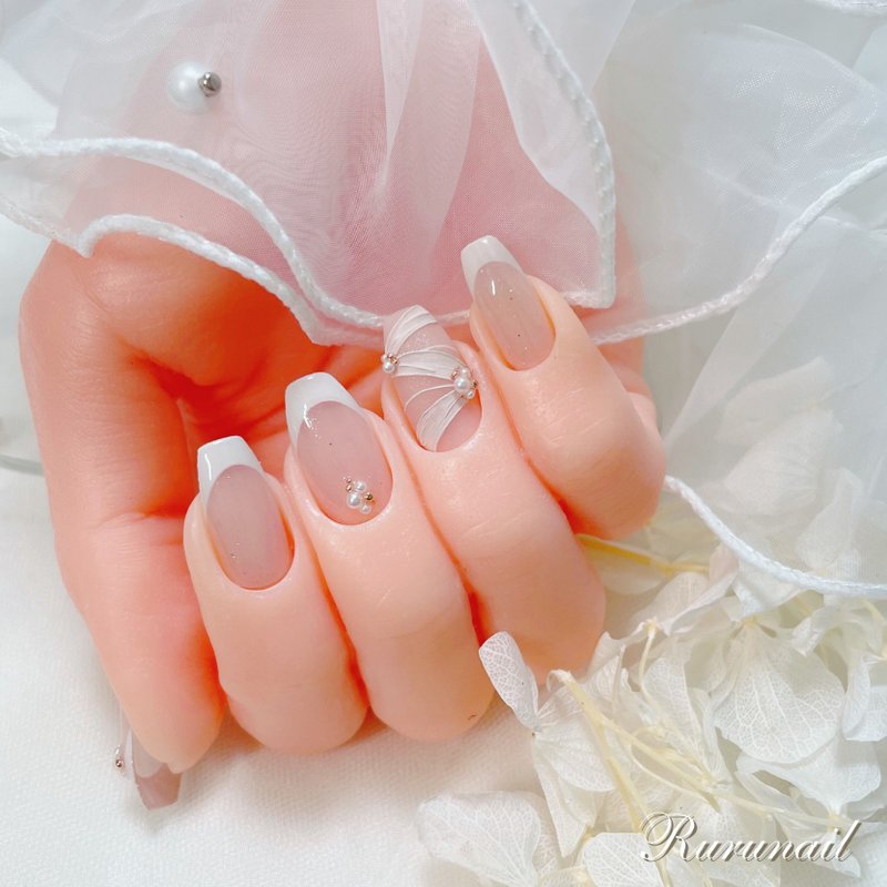 Nail Tip / weddingnails/french/bijou / Size Specific Order - Nail Polish & Acrylic Nails - Resin Pink