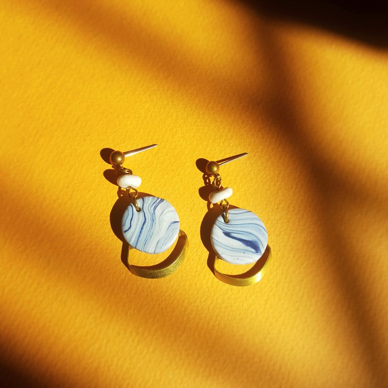 It's Your Sea Series-Vacation Style Water Drop Dark Blue Marbled Earrings (Ear Pins/ Clip-On ) - ต่างหู - ทองแดงทองเหลือง สีน้ำเงิน